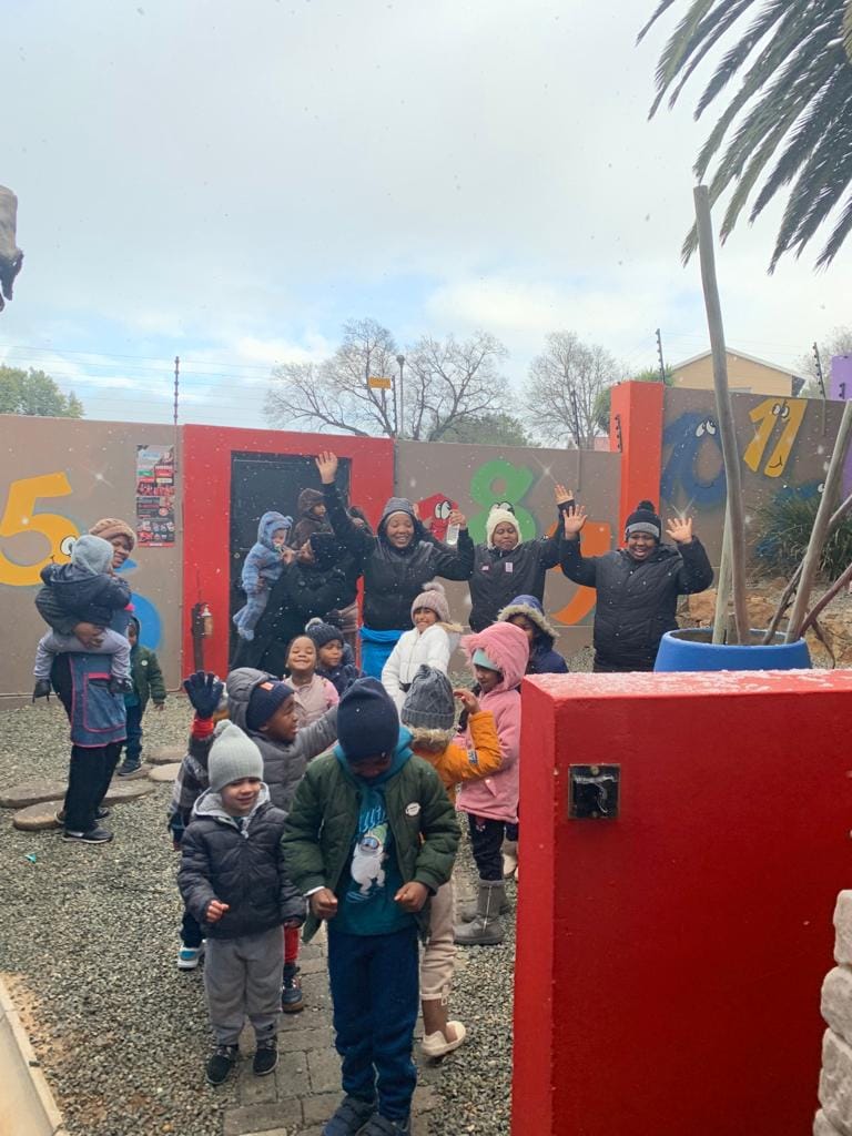 358453390_266610116125652_4786470943634191410_n